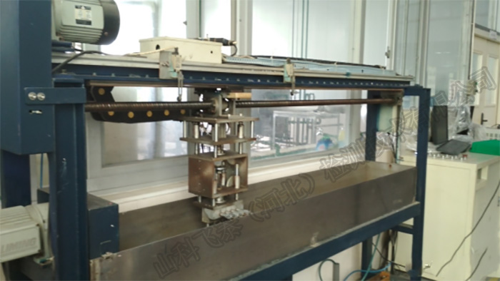 鋁棒探傷設備.jpg 鋁棒探傷設備.jpg